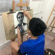 感觉此中“盗梦”的设定是如斯